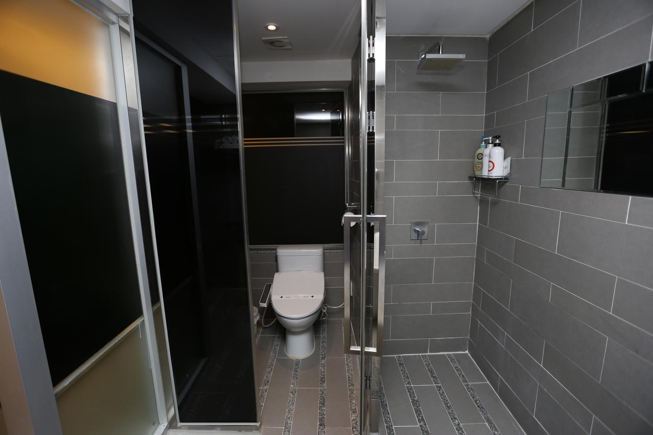 Opera 21 Hotel Jeonju Exterior photo
